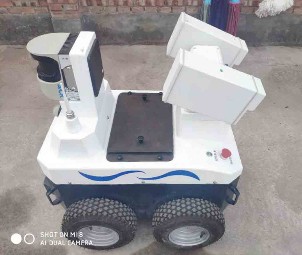 戶外輪式與機(jī)房軌道巡檢機(jī)器人配合使用于鄂爾多斯某變電站 戶外輪式與機(jī)房軌道巡檢機(jī)器人配合使用于鄂爾多斯某變電站